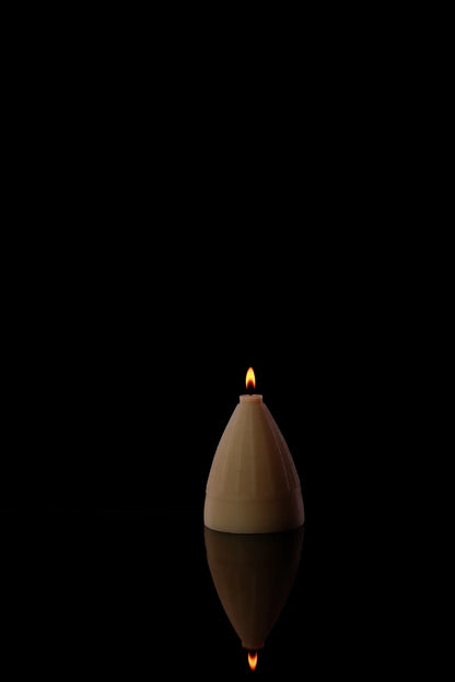 Oku Hut Candle
